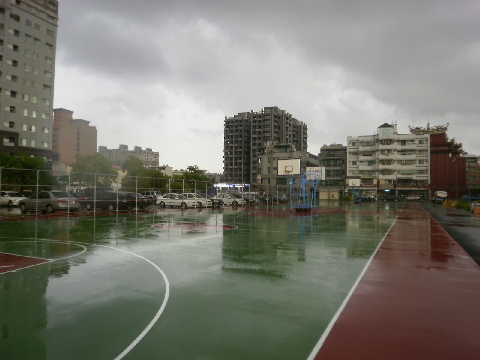 安平區-育平里簡易籃球場